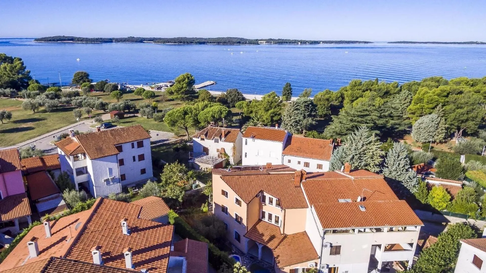 Ferienwohnung Fuer 2 Personen Ca 30 Qm In Fazana, Istrien Istrische Riviera contacts